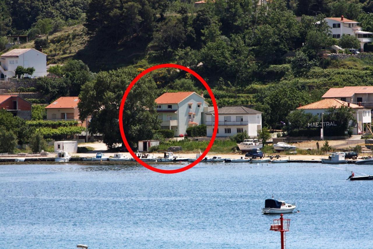 Family friendly apartments with a swimming pool Supetarska Draga - Donja, Rab - 2019 Exteriör bild