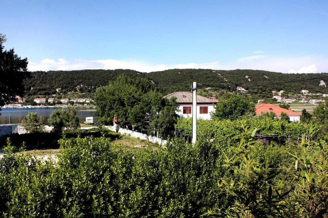 Family friendly apartments with a swimming pool Supetarska Draga - Donja, Rab - 2019 Exteriör bild