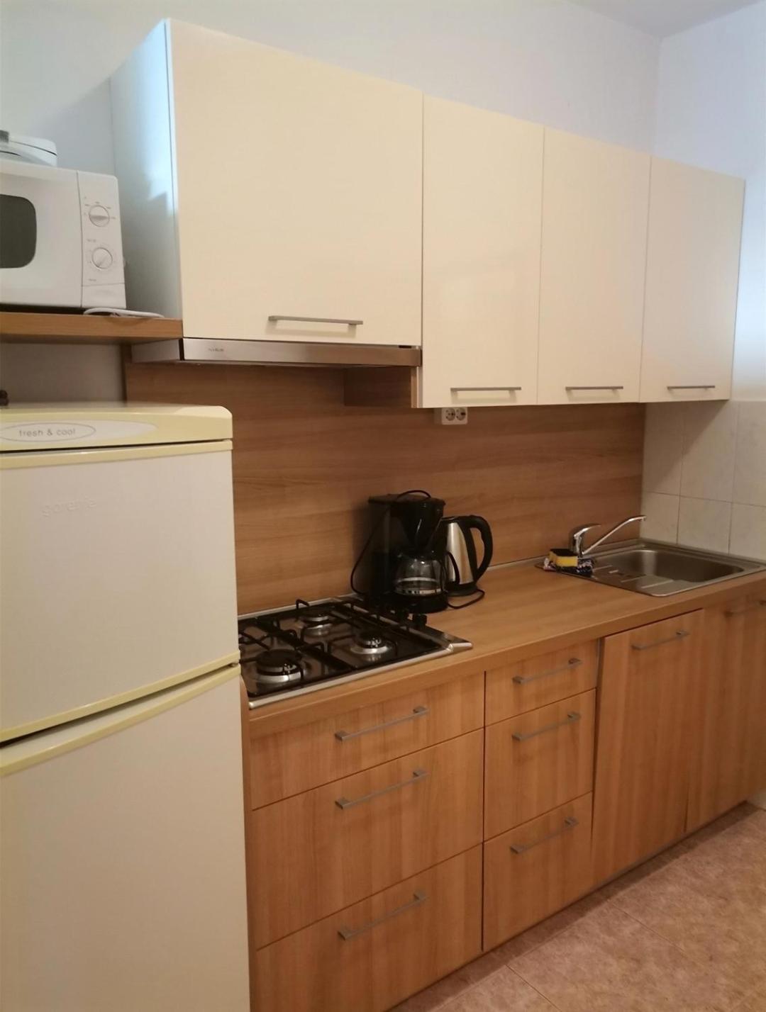 Family friendly apartments with a swimming pool Supetarska Draga - Donja, Rab - 2019 Exteriör bild